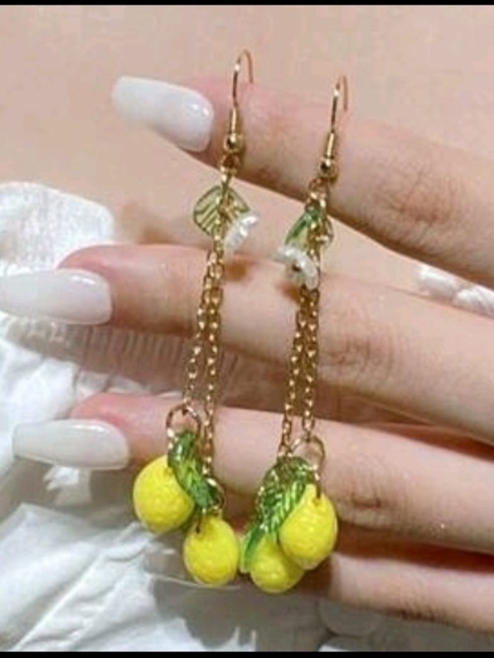 MODCLOTH LEMON DROP EARRINGS - Picture 2 of 2